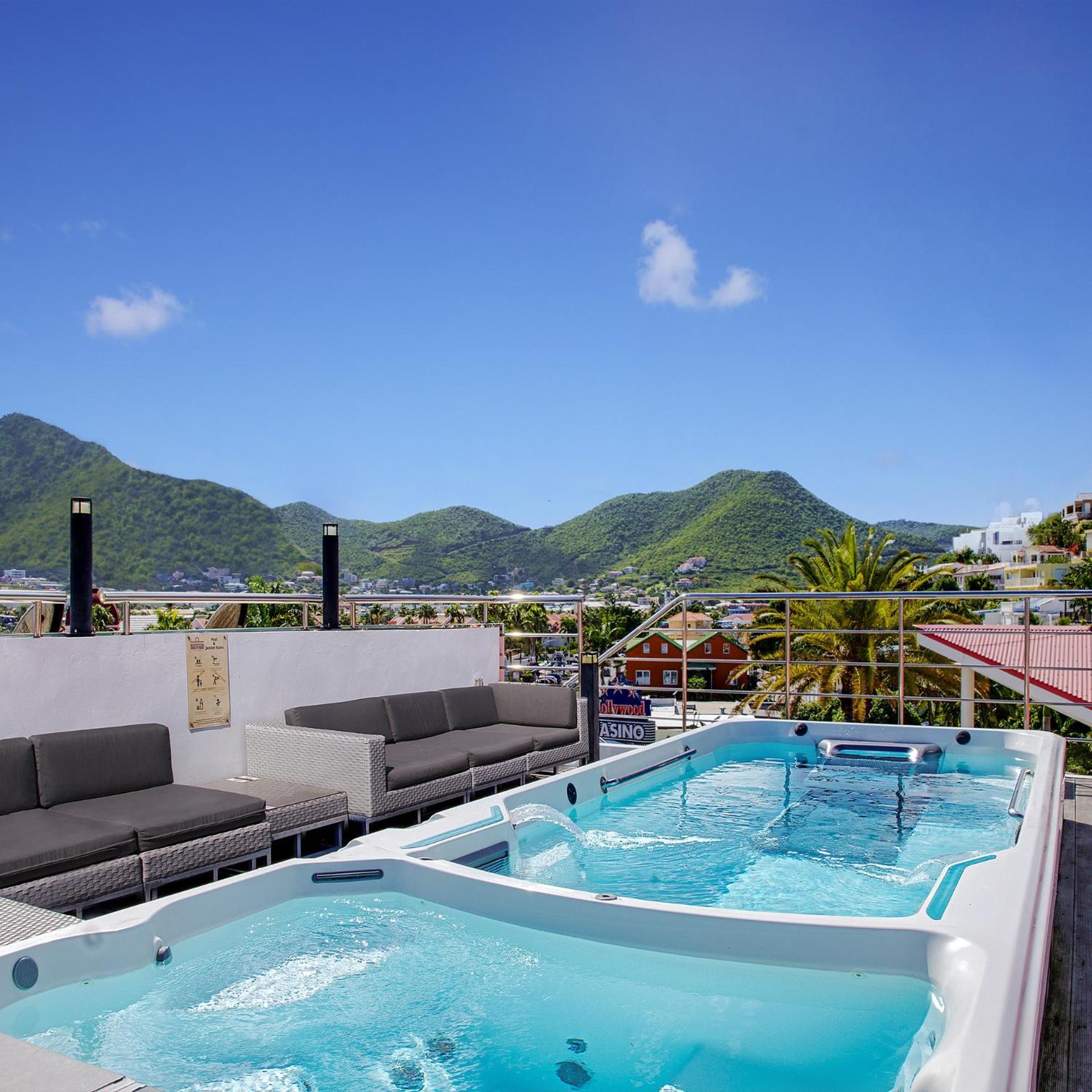 Commodore Suites Simpson Bay Esterno foto
