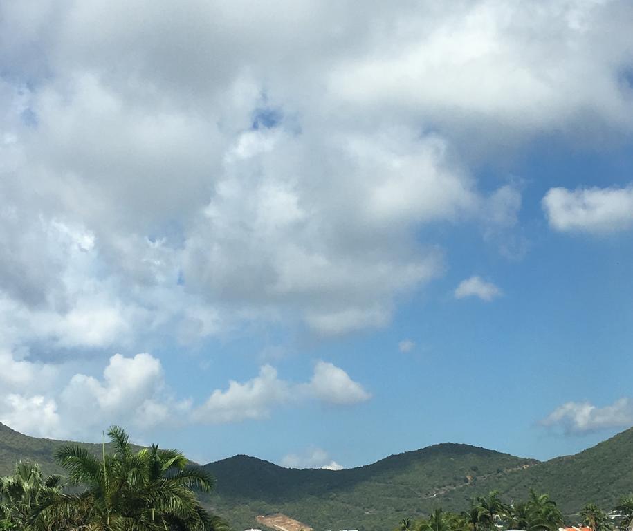 Commodore Suites Simpson Bay Esterno foto