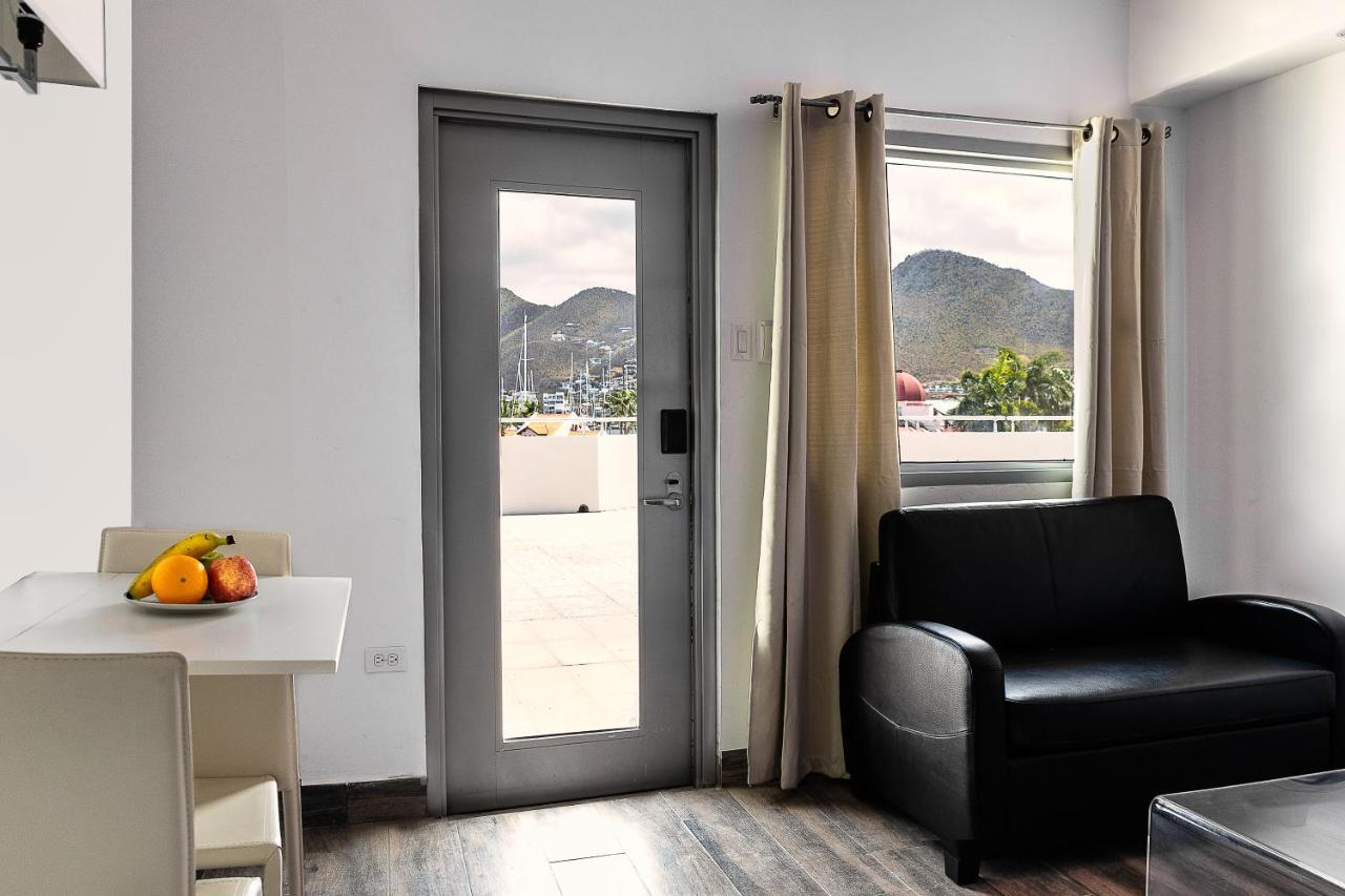Commodore Suites Simpson Bay Esterno foto